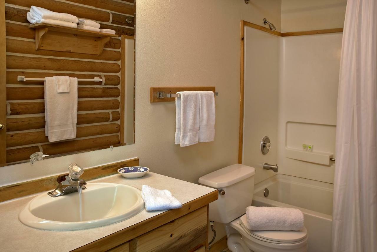 Redfish Riverside Inn Stanley المظهر الخارجي الصورة