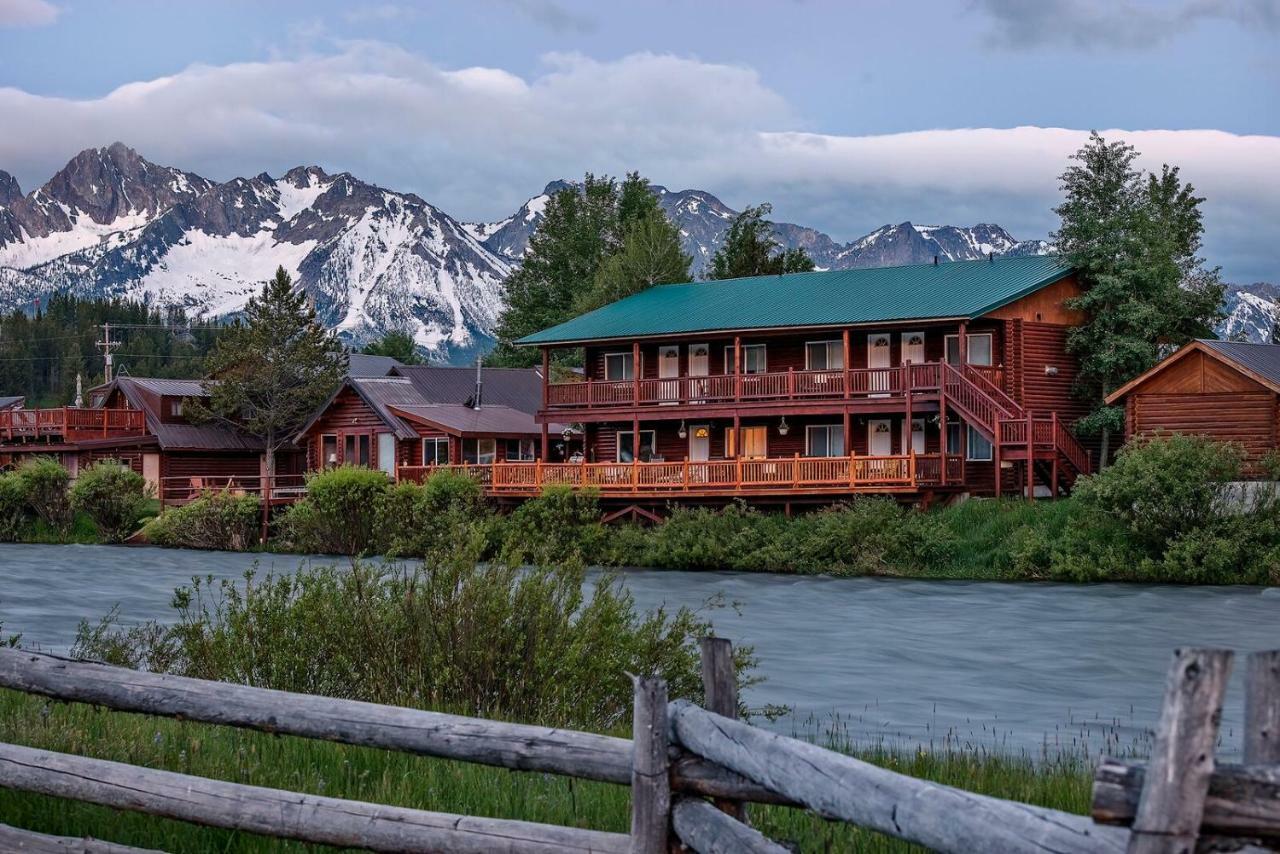 Redfish Riverside Inn Stanley المظهر الخارجي الصورة